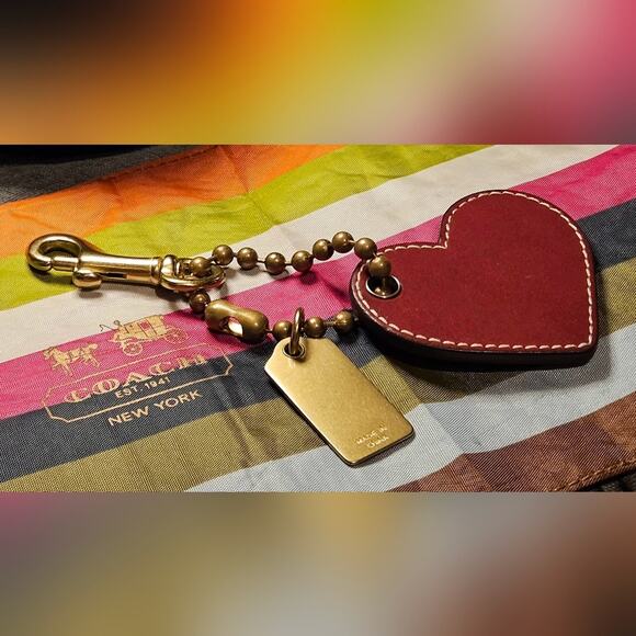 Coach Bleecker Heart Bag Charm - Picture 3 of 5